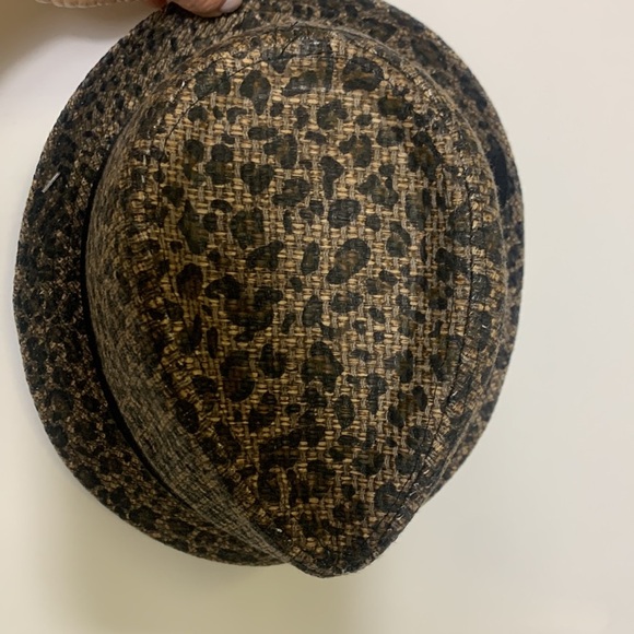Scala Pronto Leopard Print Fedora Hat - Picture 7 of 12